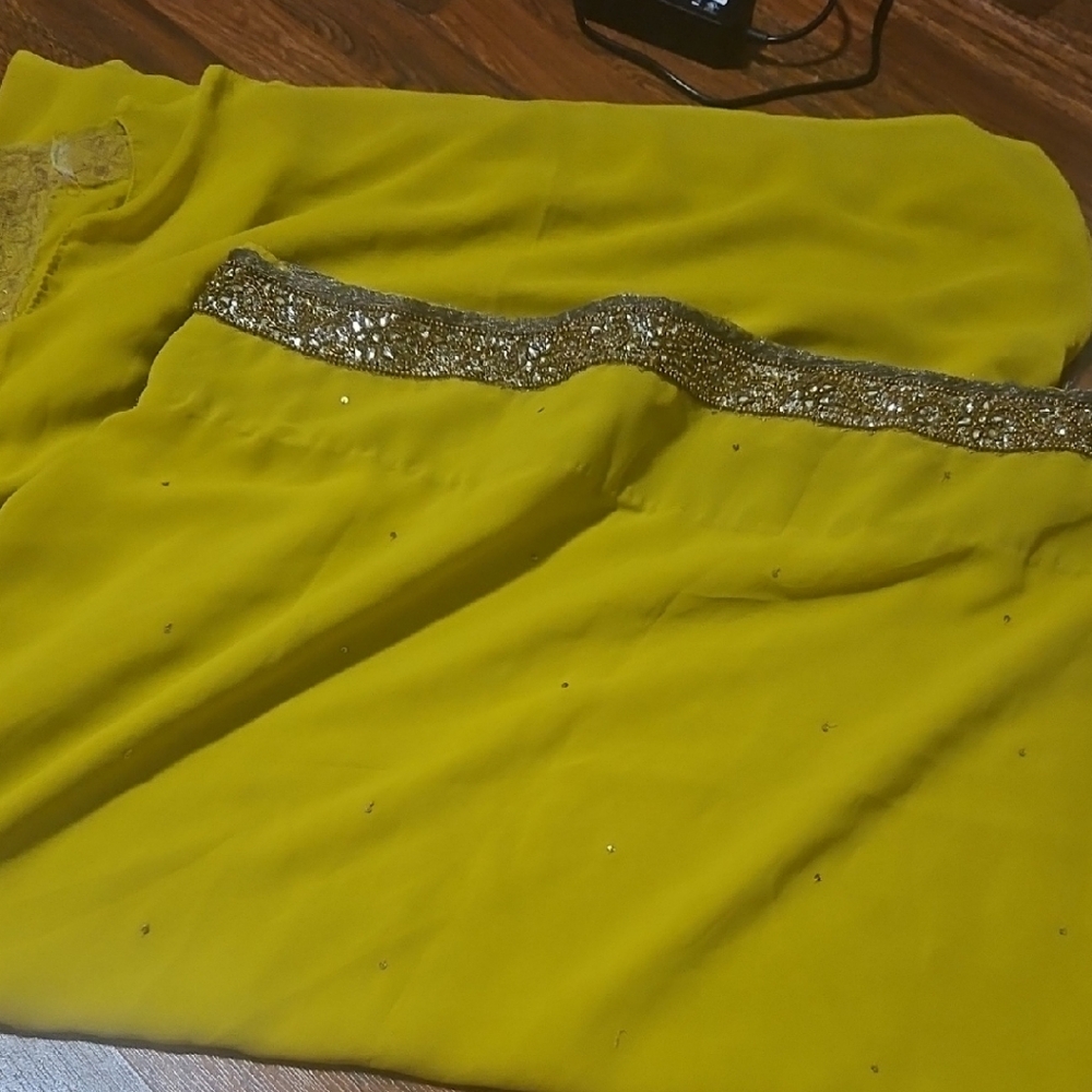 Yellow Green Sari with Gold Embellishments Vintage